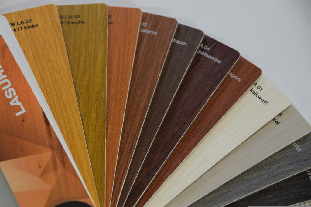 Nuancier de teintes pour bois et parquet