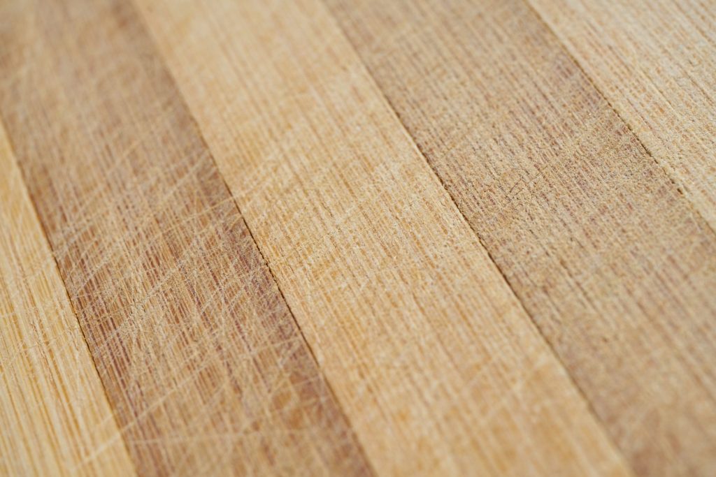 Bois de parquet brut juste poncé